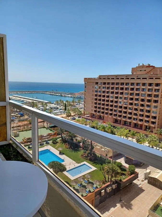 Apartment Primera Linea De Playa Y Vista Al Mar En Pyr Fuengirola Estudio
