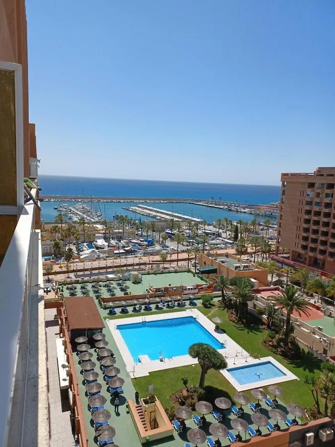 Primera Linea De Playa Y Vista Al Mar En Pyr Fuengirola Estudio location